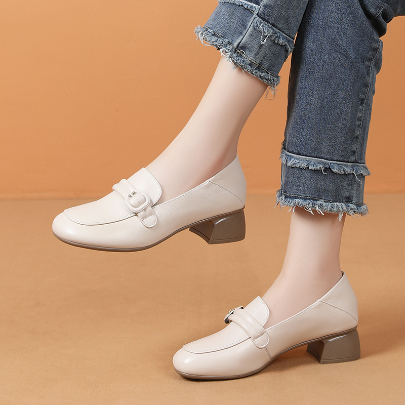 Genuine Leather Soft Sole Women's Leather Shoes 2026 Spring New Versatile Mid-Heel Mom Shoes Large Size Loafers Genuine Leather Soft Sole Women's Leather Shoes 2026 Spring New Versatile Mid-Heel Mom Shoes Large Size Loafers