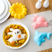 Dễ thương thỏ cá heo rong biển bóng cơm 4 miếng đặt bữa trưa DIY sushi bánh mì nướng áp lực khuôn - Tự làm khuôn nướng khuôn oval