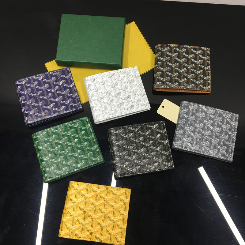 Folding Short Wallet for Men with 4 Card Slots on Each Side + Two Large Bill Slots. Dimensions: 11×9cm Folding Short Wallet for Men with 4 Card Slots on Each Side + Two Large Bill Slots. Dimensions: 11×9cm