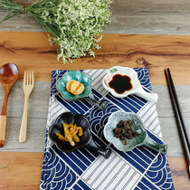 2 Fashion Day Style Flavoring Disc Soy Sauce Vinegar Chic-Shaped Sauces Mustard-Like Plum Dual-use Ceramic Chopstick Holder with Chopsticks Holder