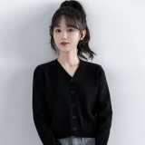 Весенний лонгслив, свитер, демисезонный корейский черный трикотажный кардиган, тренд сезона, V-образный вырез