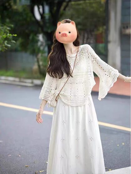 Hollow-Out Long-Sleeved Knitted Sweater for Women, Summer Outerwear, New Loose Round Neck Bell-Sleeve Sun Protection Top, Air-Conditioning Cover-Up
