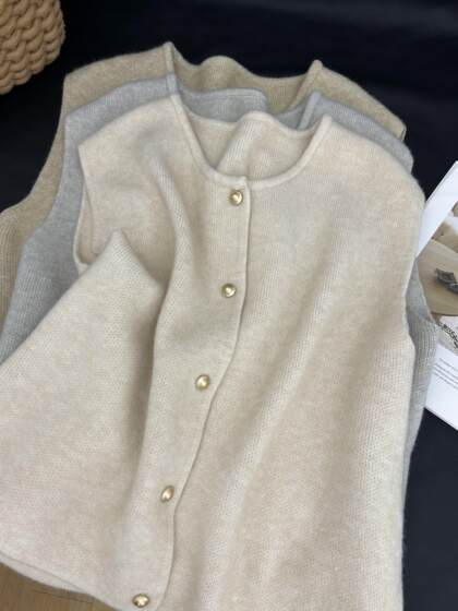 Early Spring New 2026 Korean Style Loose Outerwear Sweater Women's Knitted Vest Sleeveless Top for Layering