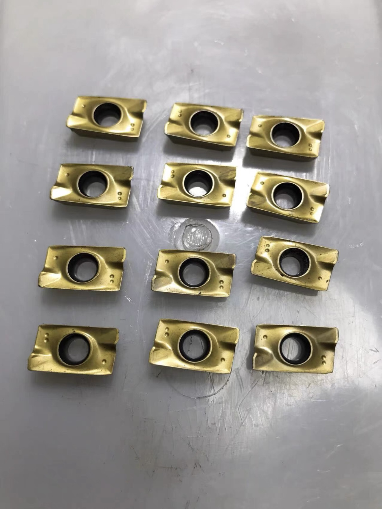 二手杜龙卡普进口铣刀片硬质合金铣床刀头1604铣刀刀粒R0.8钢件用