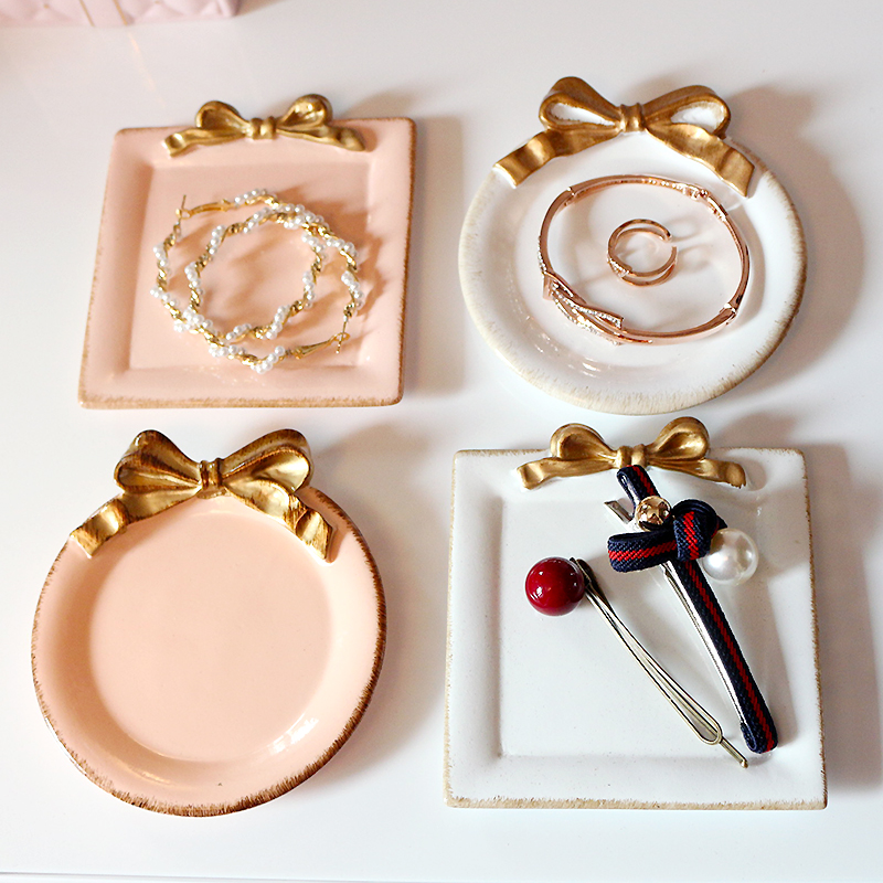 European jewelry storage box Ceramic bow storage plate Desktop ring necklace hairpin tray Girl heart tray