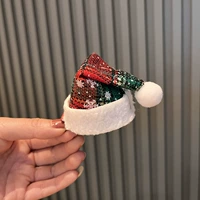 Зеленые обезглавливания W Hair Clip