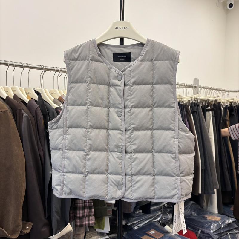 Aboutmoon Autumn and Winter Checkered Quilted down Vest for Women, Loose Fit, Slimming, Versatile, Warm Vest Jacket 03337 Aboutmoon Autumn and Winter Checkered Quilted down Vest for Women, Loose Fit, Slimming, Versatile, Warm Vest Jacket 03337