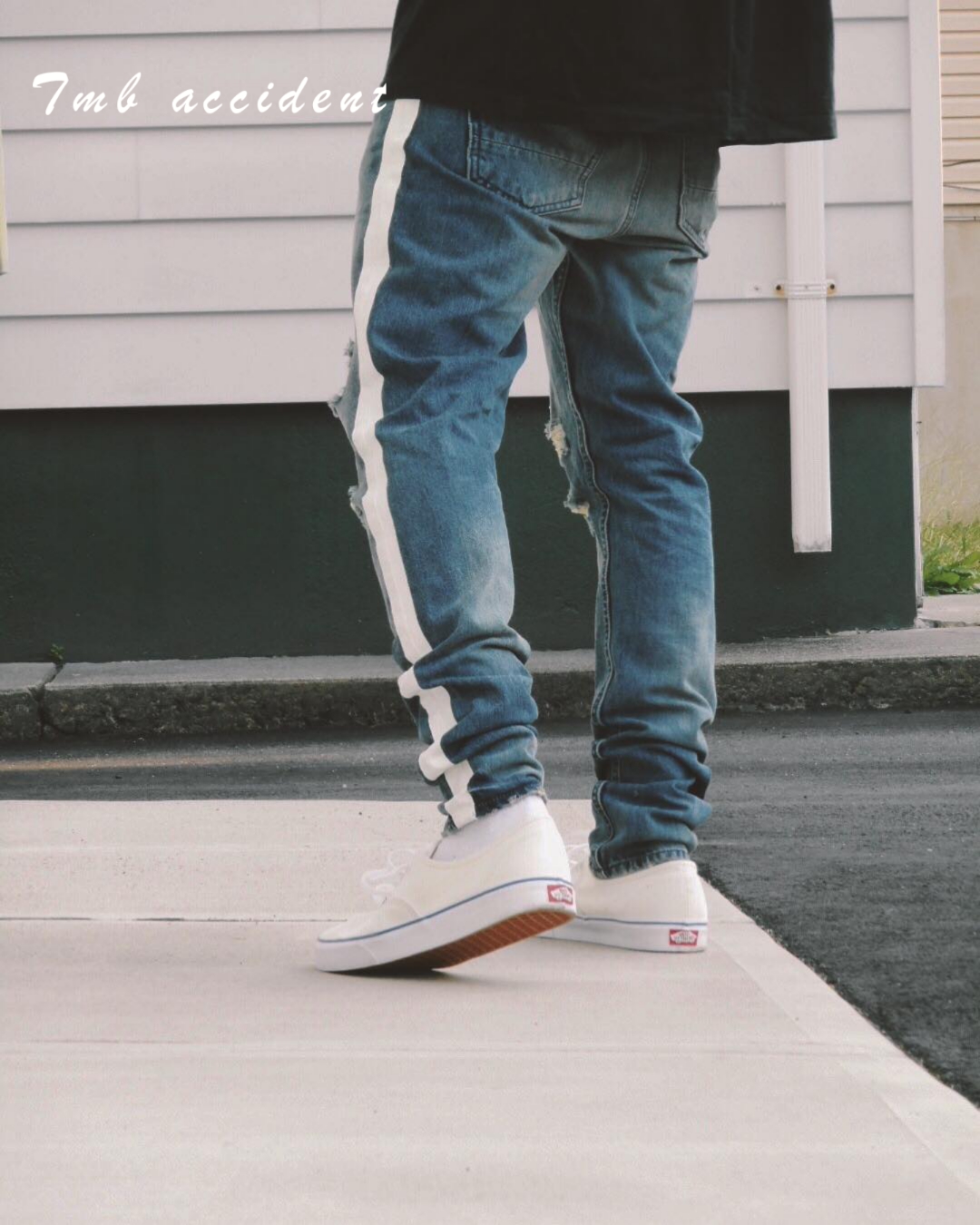 Vans Authentic Cổ điển Đen và Trắng Giày nam thấp Giày nữ Giày vải Giày trượt ván VN-0EE3BLK giày converse run star hike