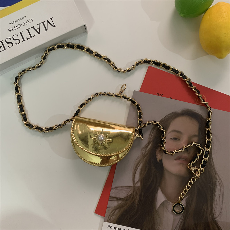 Net red ins mini waist chain small bag female woven Korean fashion chain belt ladies decorative messenger bag tide