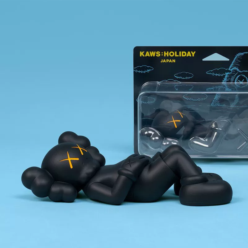 [Организованный продукт] KAWS HOLIDAY Япония Станция Фудзи Ограниченная серия Подлинная точечная тенденция