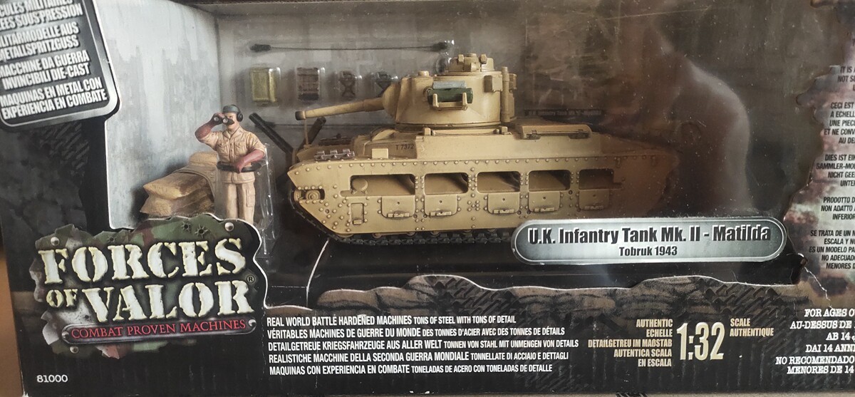 FOV 81301 1 32 World War II British Army Matilda Tank North African Desert coated alloy finished model