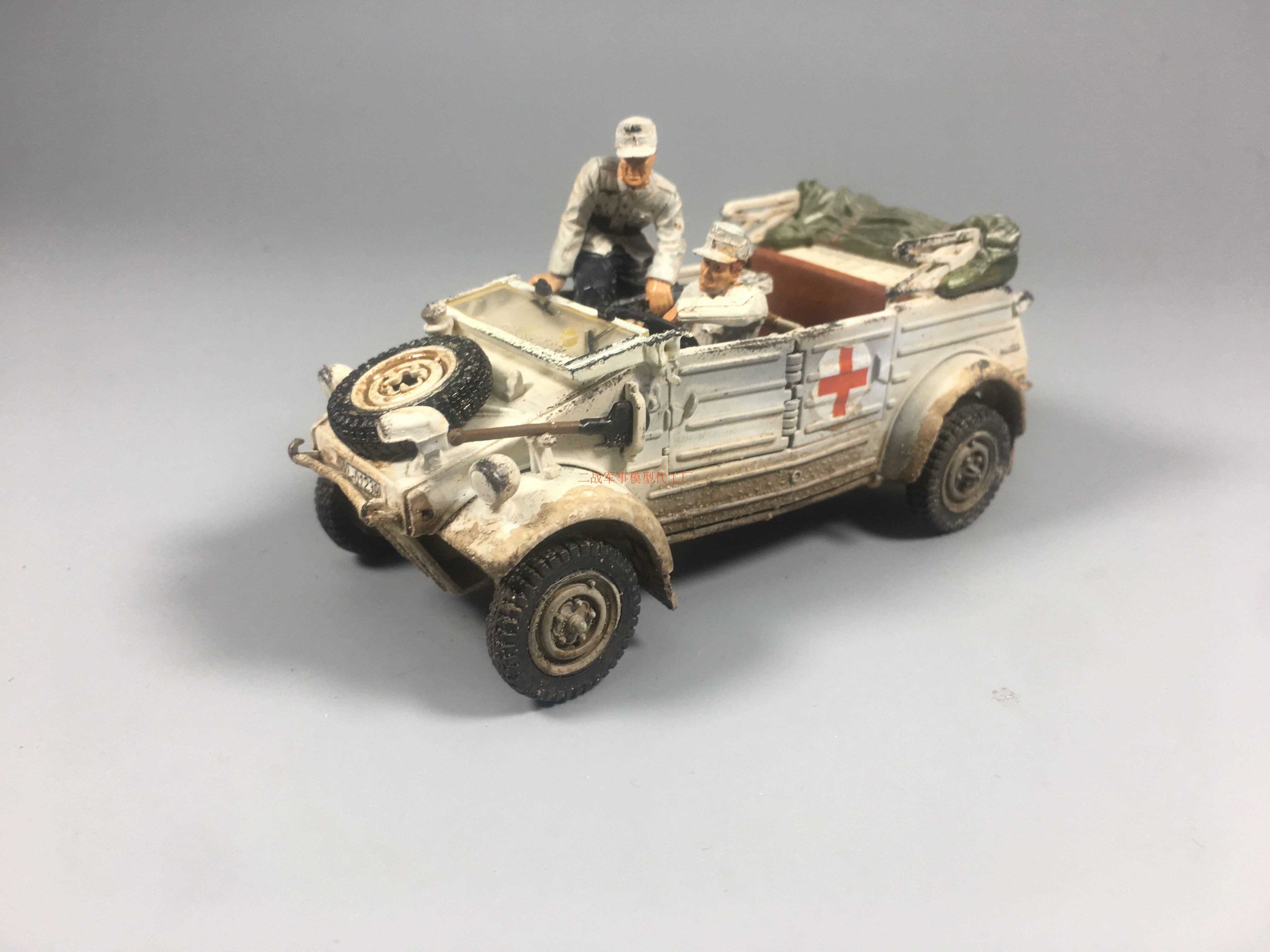 Original plant 1:32 World War II German German 82 Fosse jeep barrel wagon Winter Snow Coated Alloy Finished Model