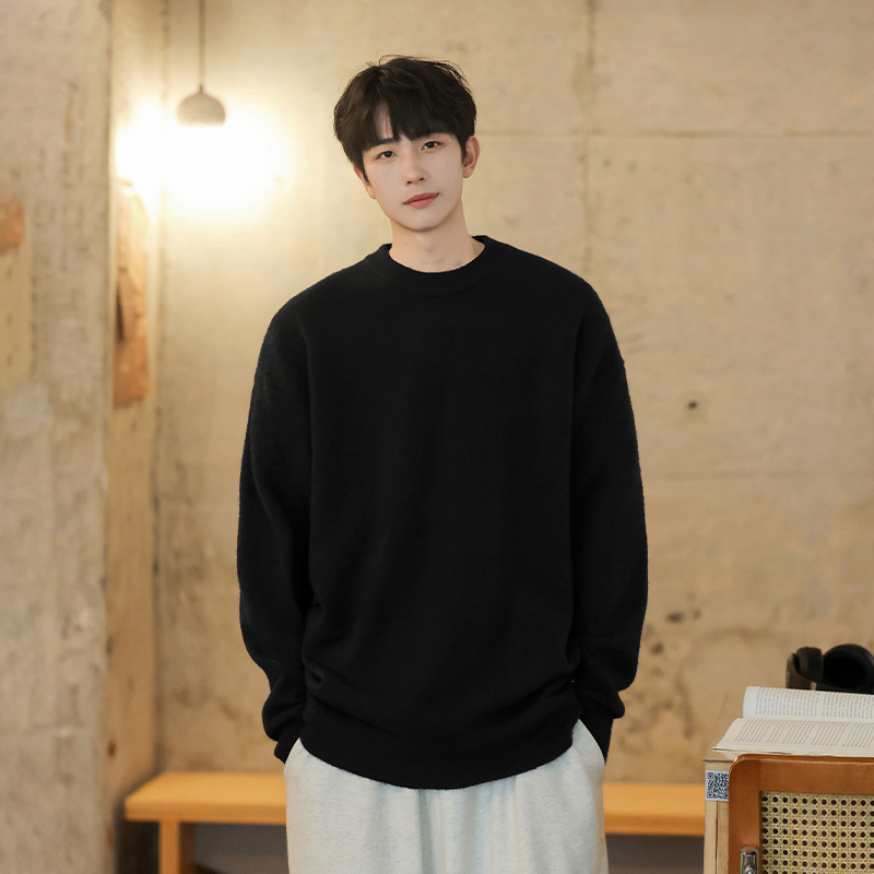 Japanese Style Pure Black Sweater for Men, New Thickened Autumn and Winter Style, Lazy Style Knitted Inner Layer, Men's Base Shirt