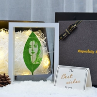 Резной защитный амулет, белая фоторамка, подарочная коробка