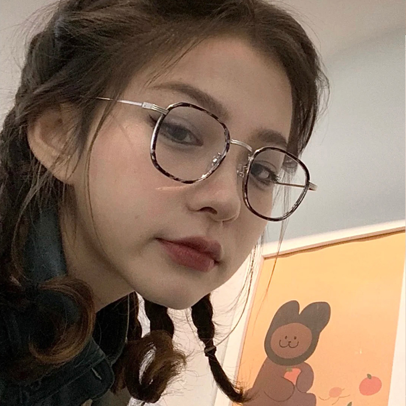 ins wind small face hawksbill color eyed mirror frame female boomer face blue light flat light mirror frame man can be matched with myopia