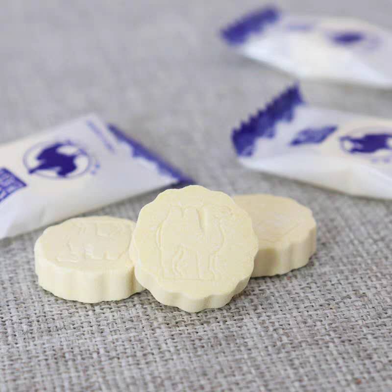 Original flavor Xinjiang special camel milk sheet sugar No Add to dry eating high calcium iron Iron Milk Bay Casual Snacks Child Candy