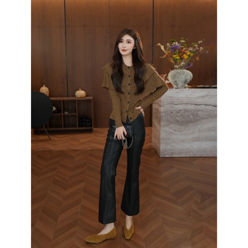 【Black Envelope】New Autumn Style 100Pu Fashionable High-Waisted Slimming Versatile Flared Casual Straight Leather Pants