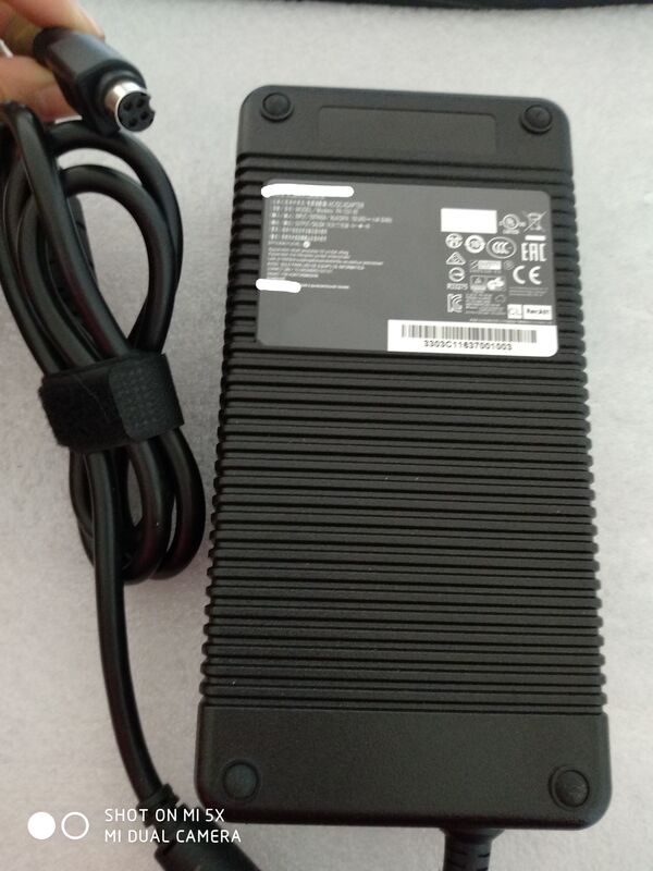 Brand New Original Shenzhou Future Man Pa-1331-90 330W 19.5V 16.9A 4-Hole Power Adapter Brand New Original Shenzhou Future Man Pa-1331-90 330W 19.5V 16.9A 4-Hole Power Adapter