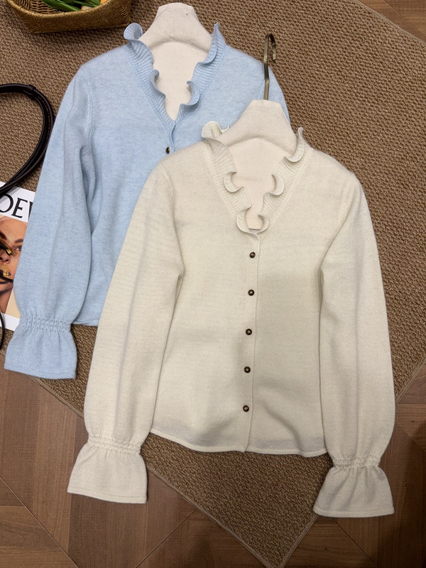 Miss Sha's European Collection 2026 Autumn/Winter New Style Ruffled Buttoned Lace Sleeve Sweater for Women, Soft Wool and Rabbit Fur Miss Sha's European Collection 2026 Autumn/Winter New Style Ruffled Buttoned Lace Sleeve Sweater for Women, Soft Wool and Rabbit Fur