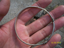  One engraved bracelet
