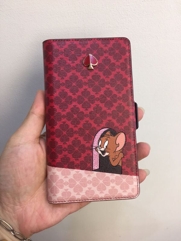 Kate Spade Year of the Rat Limited Edition Split Flip Phone Case for Apple Iphone11.11Pro Kate Spade Year of the Rat Limited Edition Split Flip Phone Case for Apple Iphone11.11Pro