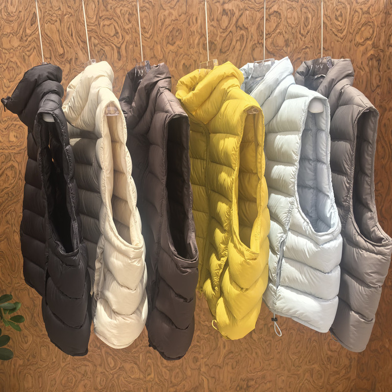 2025 New Autumn and Winter Korean Style Stand-Up Collar Ribbed Short down Vest for Women, 90% White Duck down Outerwear Vest Trendy