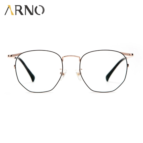 Обесцвечивание старого цветочного зеркала Женщина далеко и почти двойное интеллектуальное автоматическое расслабление молодая мода с высокой точки