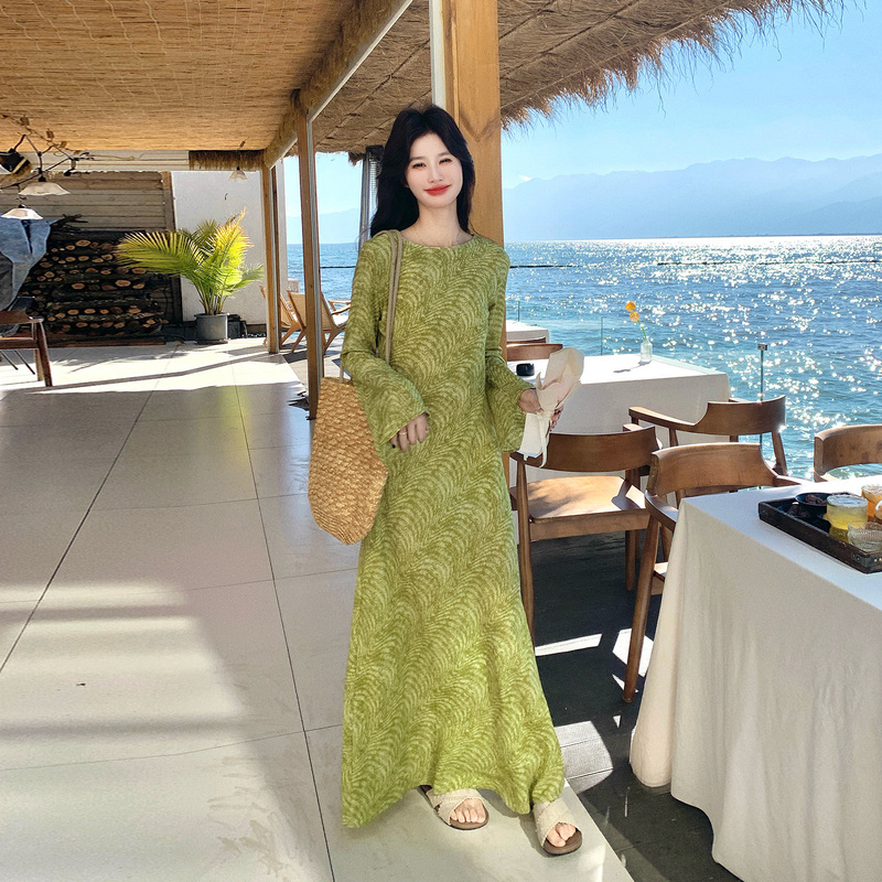 Green Unique and Beautiful Printed Dress 2026 New Style Women's Spring and Summer Elegant Age-Reducing Slim-Fit Vacation Long-Sleeved Dress
