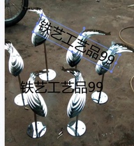 Iron Art Pendulum Piece Stainless Steel Small Fish Outdoor Pool Garden Forest Landscape Park Lawn Water View Furnishing Handicraft Decoration