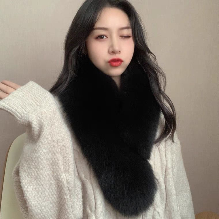Real Fox Fur Scarf Clip-On Style, Thickened for Warmth, Neck Protection, Fur Collar, Simple and Elegant, Versatile Fur Collar