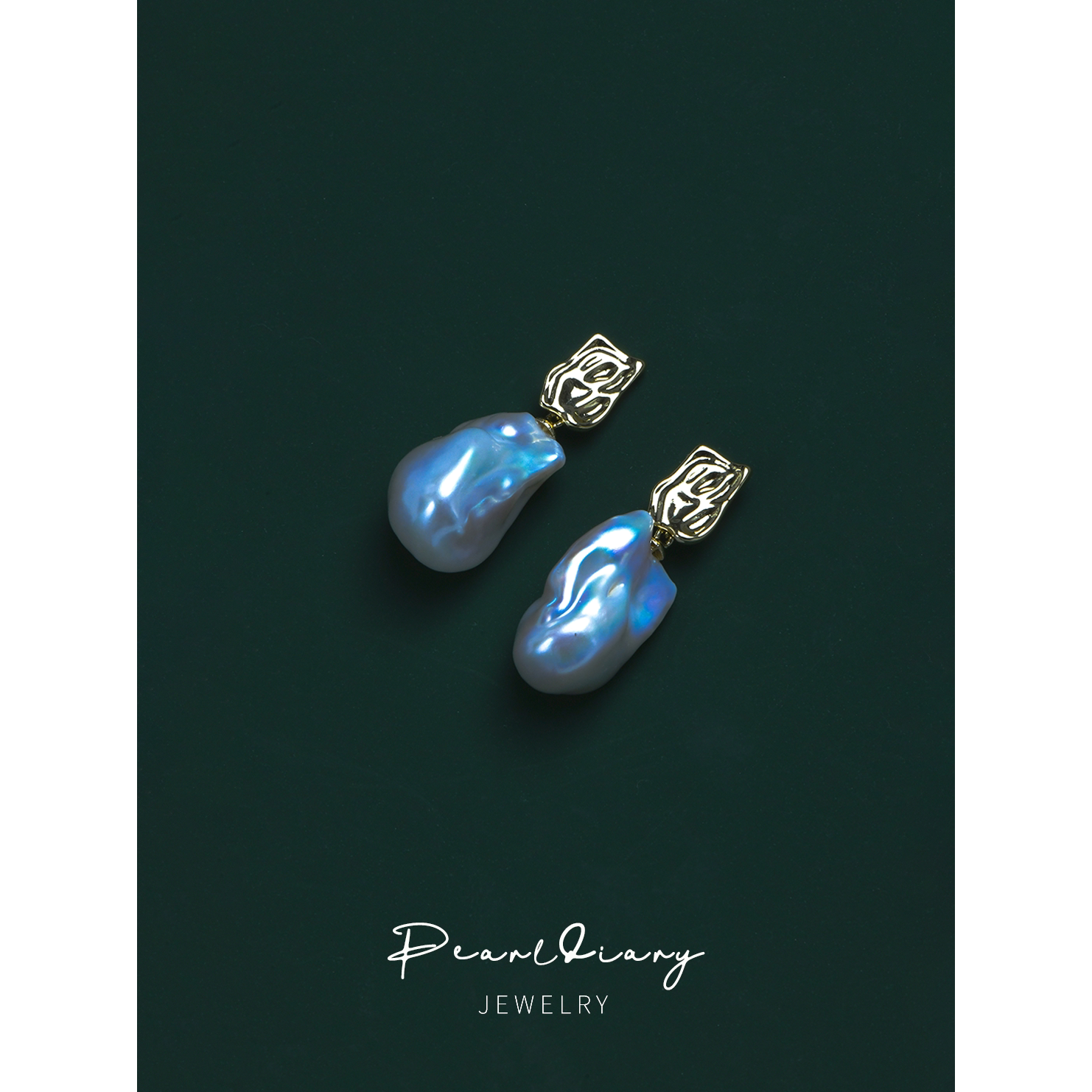 Baroque ear pin 18K Baucine gold in gold