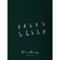 18K English letter pearl inlaid with gold pendant A-W