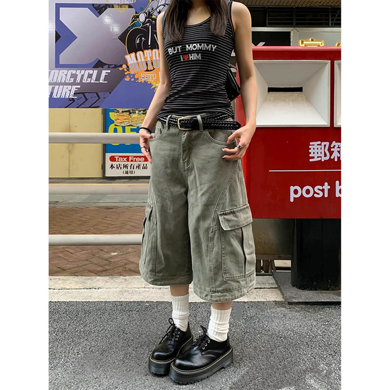 American Retro Military Green Workwear Cropped Pants for Women, Summer Loose Fit, Slimming, Multi-Pocket, Deconstructed Denim Shorts American Retro Military Green Workwear Cropped Pants for Women, Summer Loose Fit, Slimming, Multi-Pocket, Deconstructed Denim Shorts