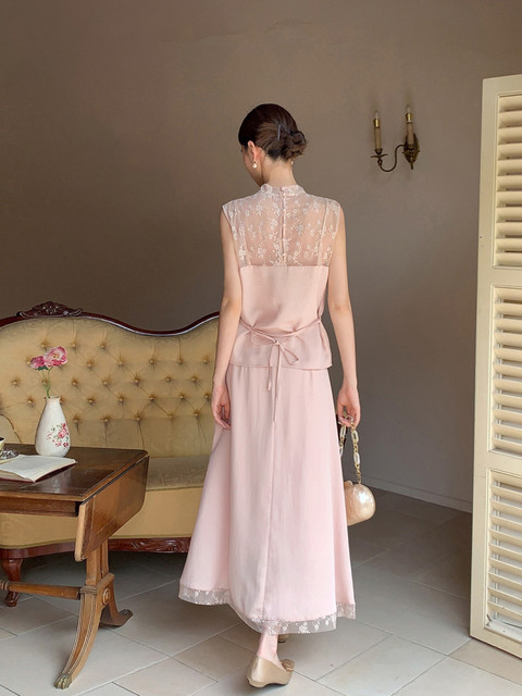 Xxning French Lace Patchwork Vest and Skirt Set for Women, Autumn Gentle Style, High-End and Elegant Two-Piece Set