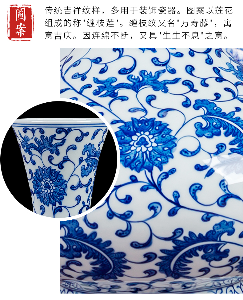 Jingdezhen ceramic hand - made of blue and white porcelain vases, flower arrangement Chinese style household living room TV cabinet decoration decoration