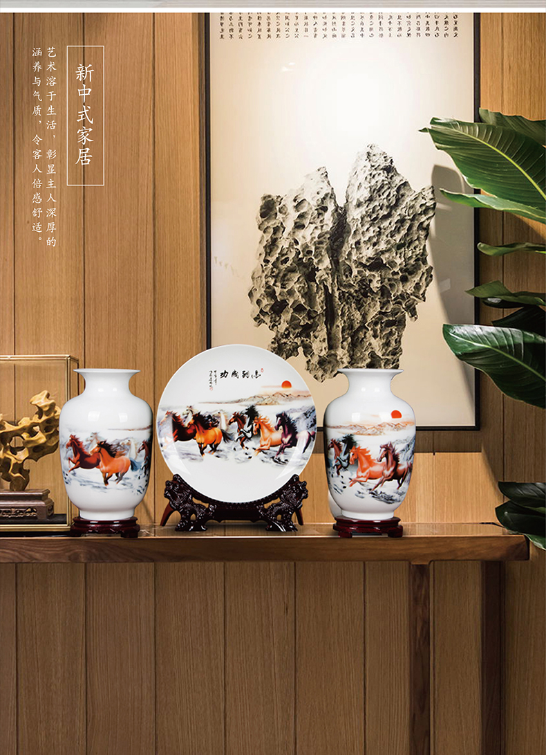 Jingdezhen ceramics three - piece vase furnishing articles new Chinese flower arranging rich ancient frame home wine ark, adornment sitting room