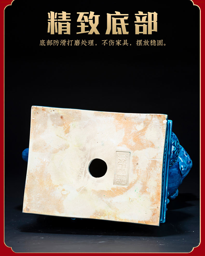 Jingdezhen ceramic lion furnishing articles of handicraft sitting room porch creative Chinese style decorates household decoration opening gifts