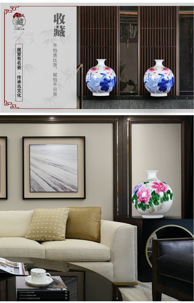 Blue and white porcelain of jingdezhen ceramics famous master hand - made vases, flower arrangement, the new Chinese style sitting room adornment is placed