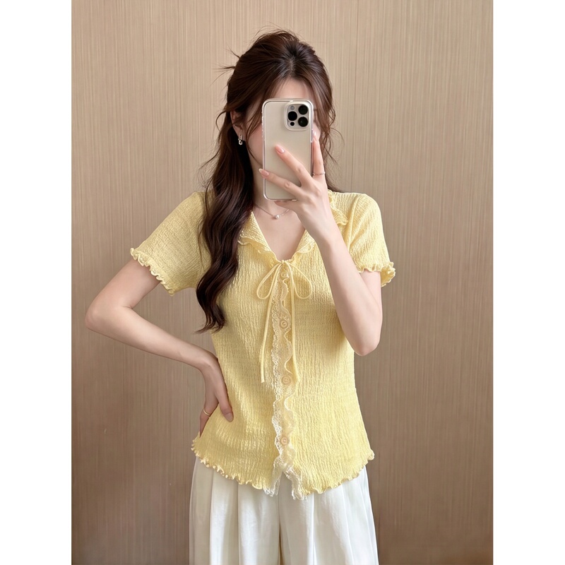 Dopamine Yellow Lace Patchwork Knit Top for Women, Summer Ruffled Edge Tie V-Neck T-Shirt with a Unique Design