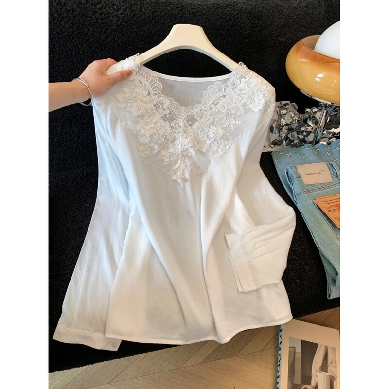 Lace Patchwork V-Neck Ramie Long-Sleeve Shirt for Women, 2026 Summer Style, Very Beautiful, Loose Fit, Slimming, Sun-Protective Shirt Lace Patchwork V-Neck Ramie Long-Sleeve Shirt for Women, 2026 Summer Style, Very Beautiful, Loose Fit, Slimming, Sun-Protective Shirt