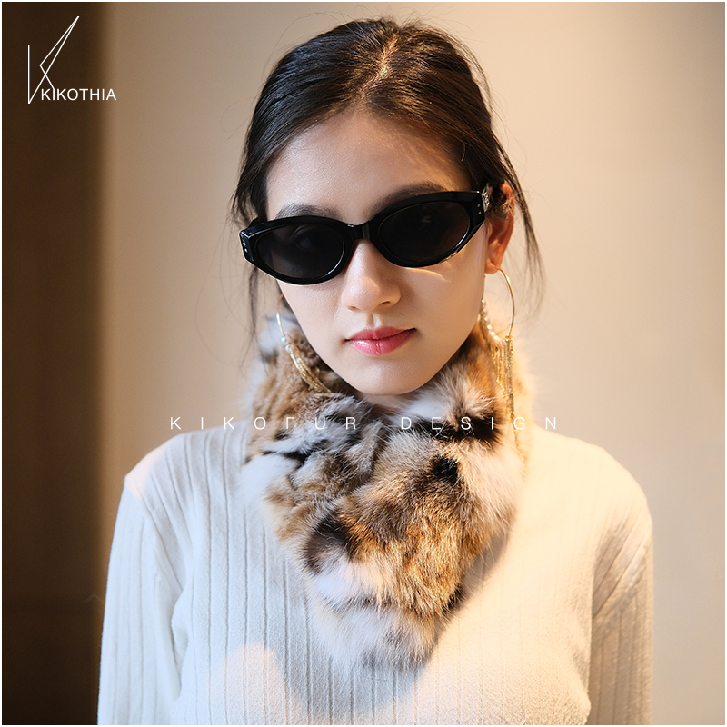 Kaka Fur, Photogenic and Eye-Catching~ Double-Sided Fur, Super Soft and Beautiful, Lyxn【Magnetic Buckle】Scarf and Neck Warmer Kaka Fur, Photogenic and Eye-Catching~ Double-Sided Fur, Super Soft and Beautiful, Lyxn【Magnetic Buckle】Scarf and Neck Warmer