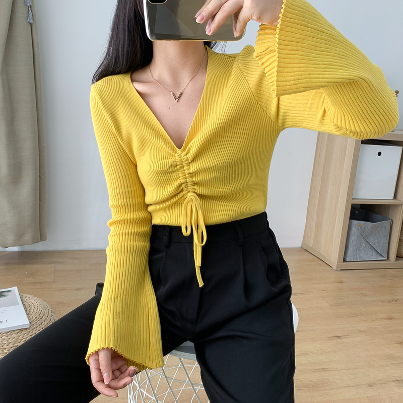 2020 Autumn new large size V neck coat female fat sister slim drawstring horn sleeve knitted T-shirt base shirt Women