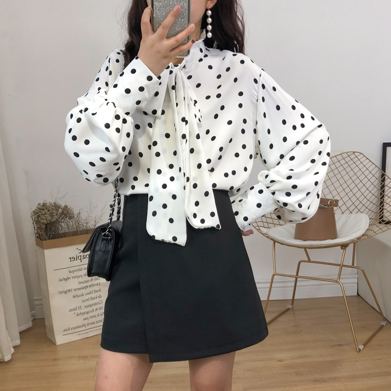 Large size women's new shirt 200kg fat sister wave dot chiffon shirt fat woman covering belly slim coat