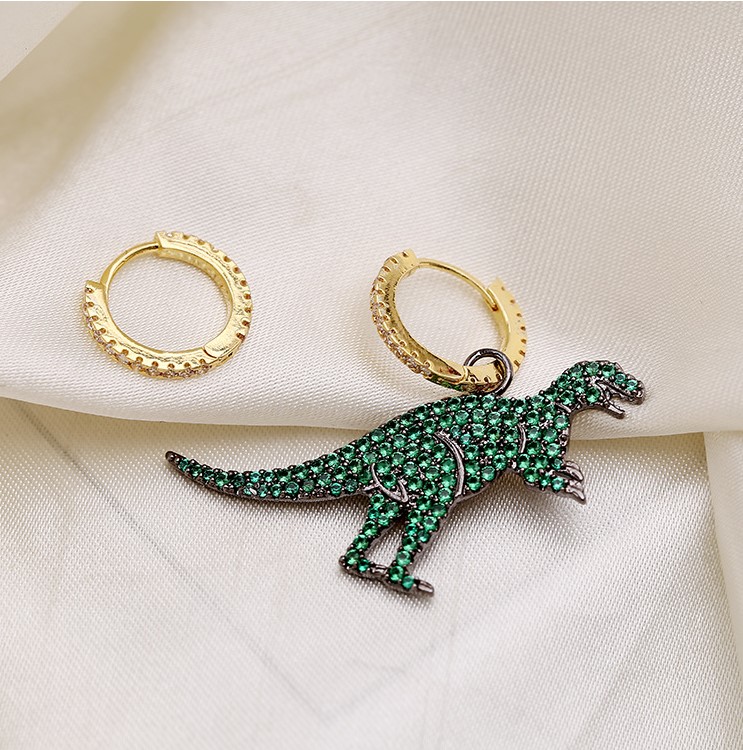 Asymmetric Big Dinosaur Earrings & Green Diamondrecommend    Same   925 silver needle   dinosaur   snake   crocodile   honeybee   eye   Earrings   Ear Studs   Ear clip