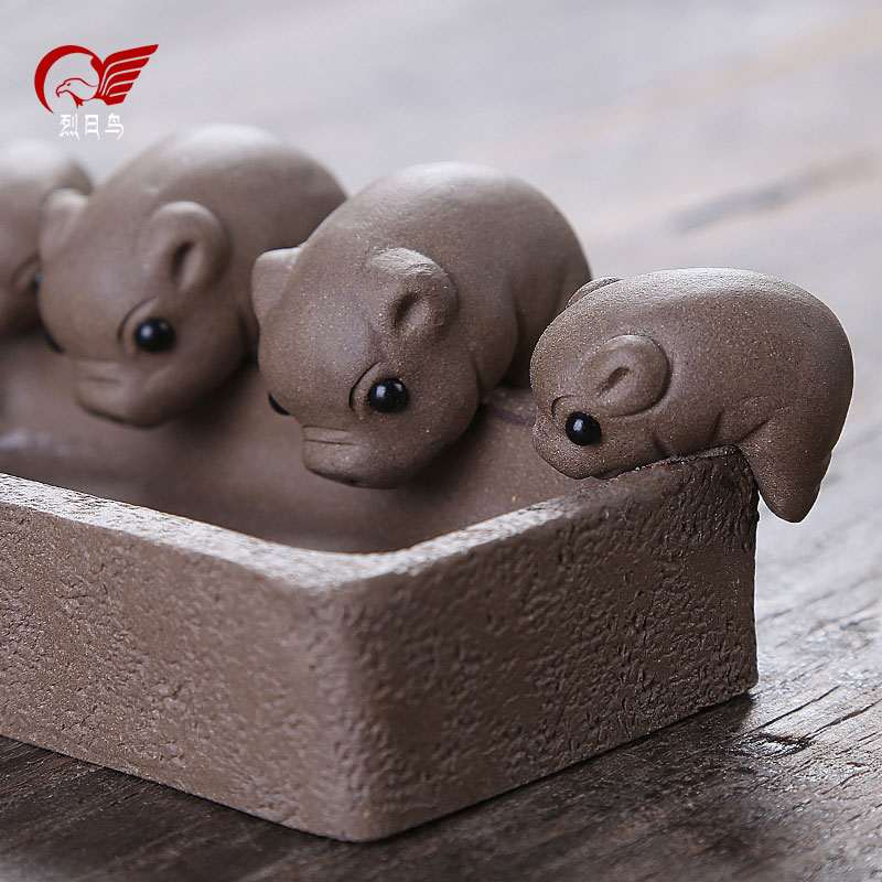 Products sell like hot cakes creative traditional purple sand tea pet pig feed four pig slot its tea tray desktop furnishing articles