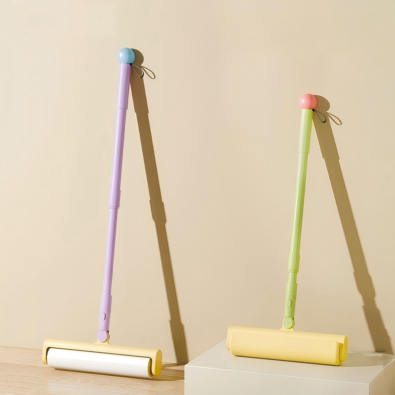 Japanese Lint Roller with Long Handle, Powerful Tool with Replaceable Paper, for Home Use, Absorbs Hair from Bed, Floor, and Clothes