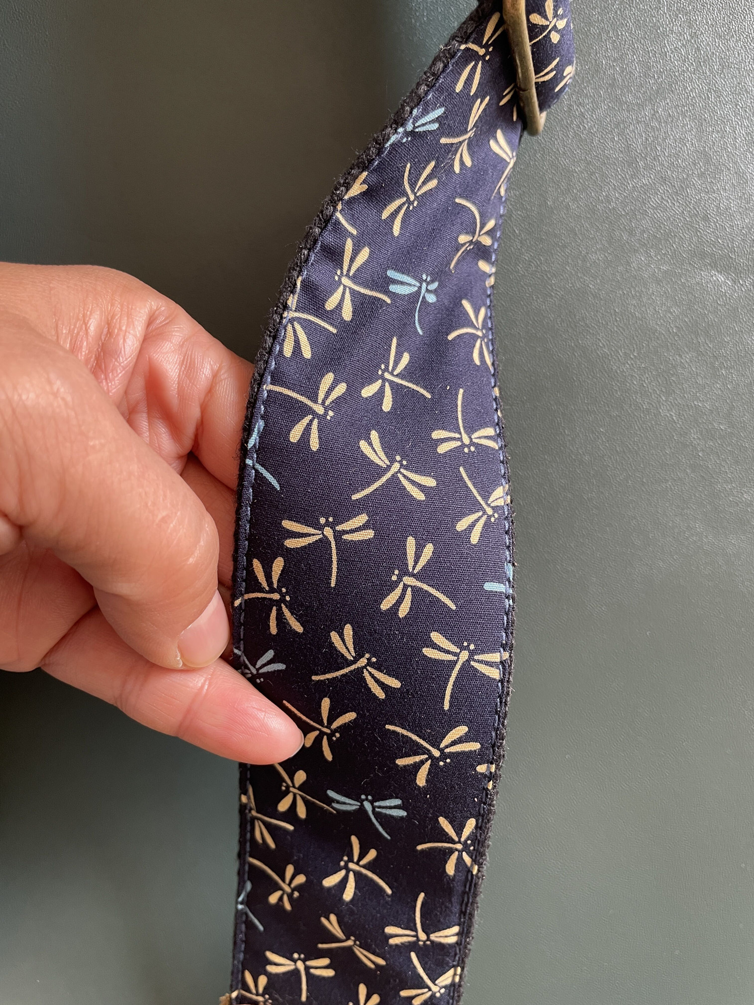 Handmade and wind belt sponge cushion layer Dragonfly theme universal Guitar strap leather leather head Guitar strap