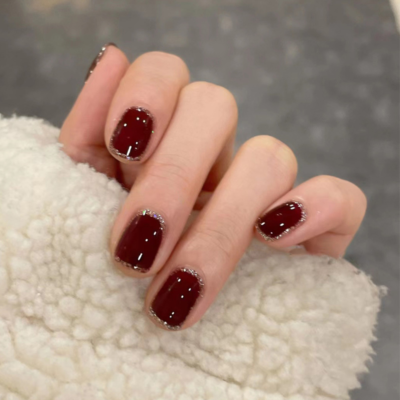 New Style Wearable Nail Patches, Short Manicure Patches, Removable Fake Nails, Whitening and High-End Feel, Wine Red Glitter Nail Patches