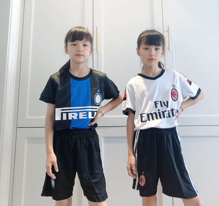 Children's football clothes suit boys'boys' jerseys jerseys customised girls' training uniforms to serve in the kindergarten