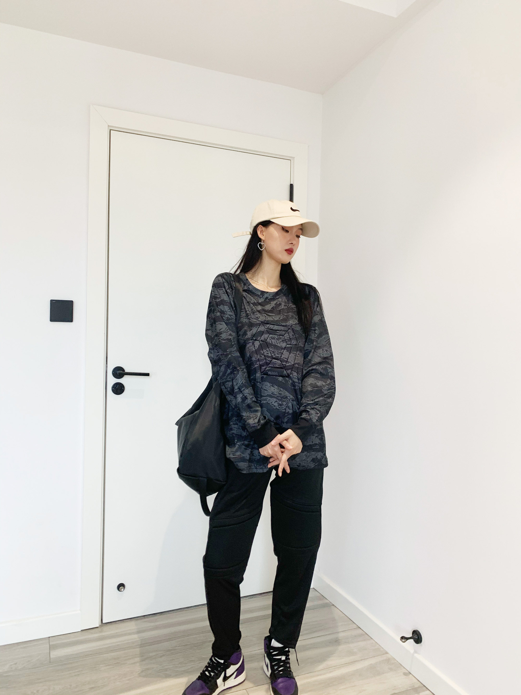 New football suit hip hop loose long pants goalkeeper to thicken protective suit men's and women's game goalkeeper goalkeeper